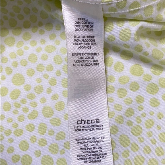 𝅺CHICO’S No-Iron Button Front Shirt Size 0 - Picture 2 of 8
